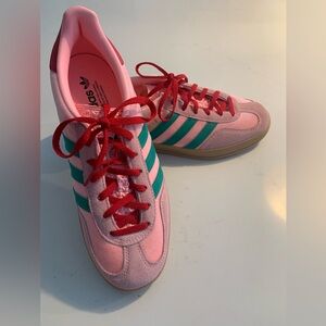 Adidas Gazelle, 8 NWOT
